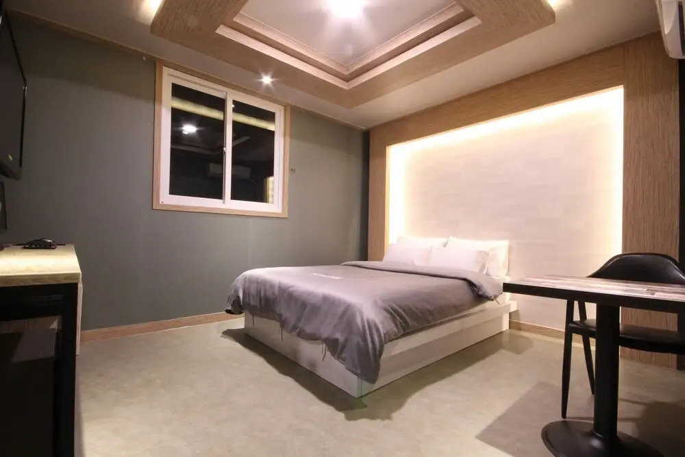 Gumi Wonpyeong-dong Hotel V2
