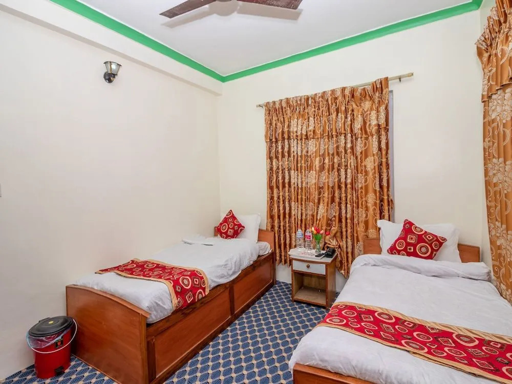 OYO 245 Shiva's Dream Hotel