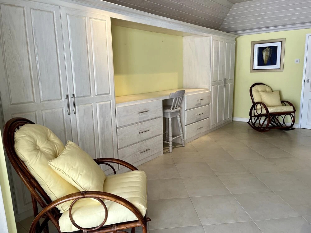 Beautiful 4-bed House With Stunning sea Views
