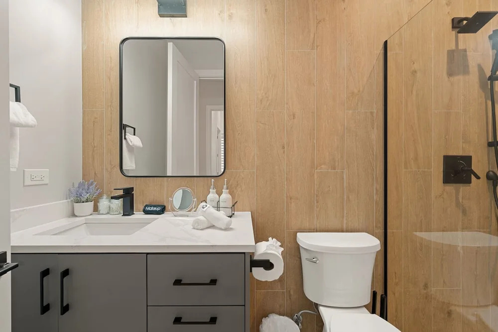 New Building in Med District - Modern 2bed 2bath