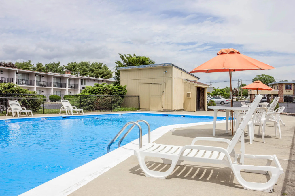 Econo Lodge Mystic