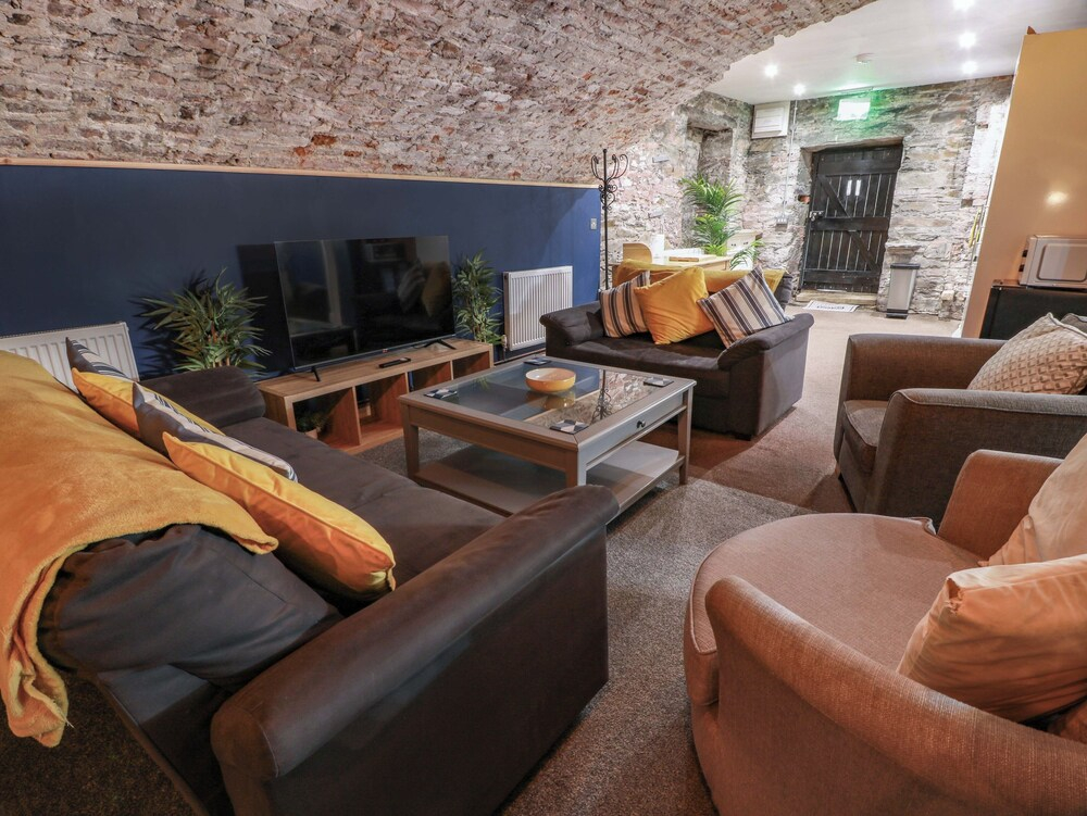 Gatehouse Studio Apartment