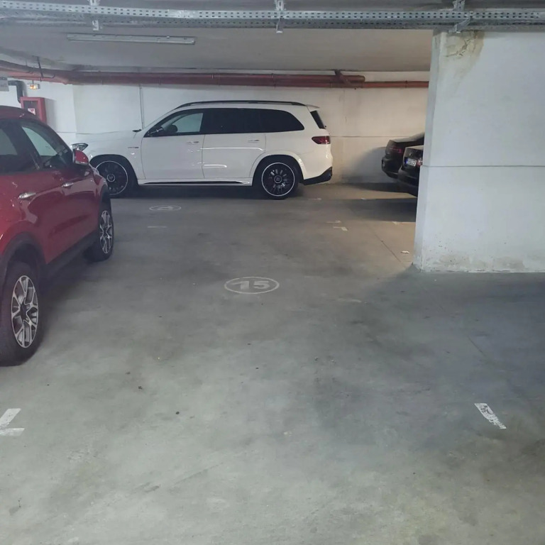Lovely Apartment Near City Center (w/ Parking)