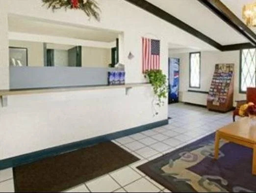 Airport Inn and Parking/Dayton International Airport