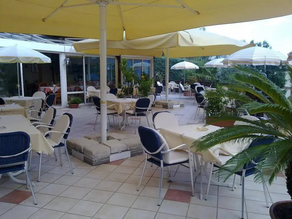 Frühstücks-Hotel Olympia