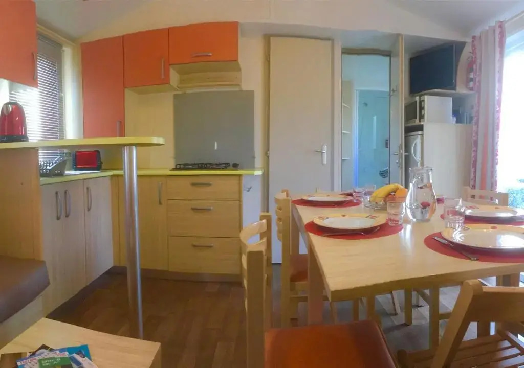 Mobilhome Climatisé 3CH 6P dans Parc des 7 Fonts