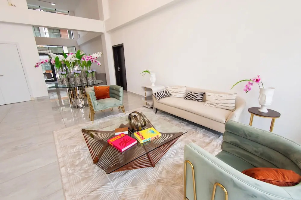 Signature Luxury Apartments