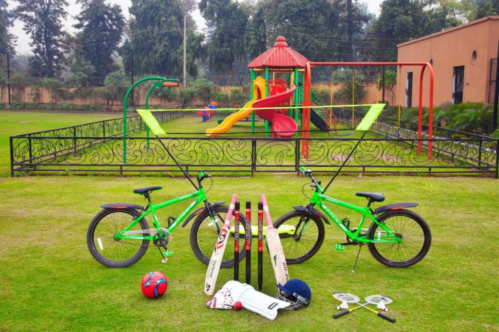 Lemon Tree Hotel, Sector 68, Sohna Road, Gurugram