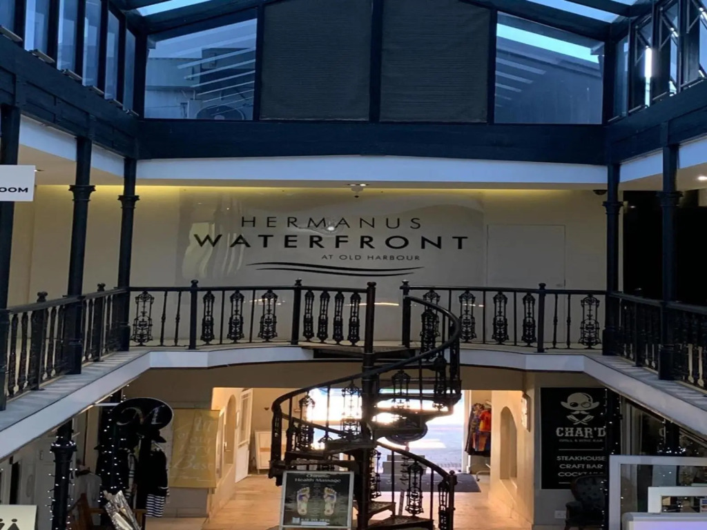 Hermanus Waterfront Apartment No.19