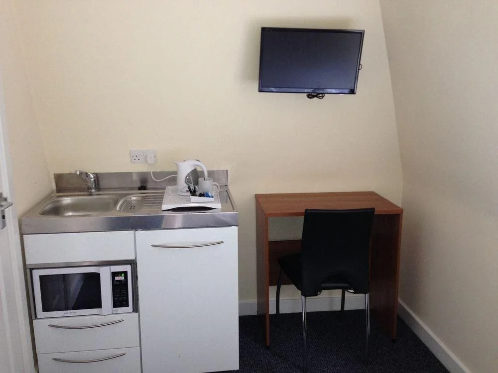 Contractors Guest House