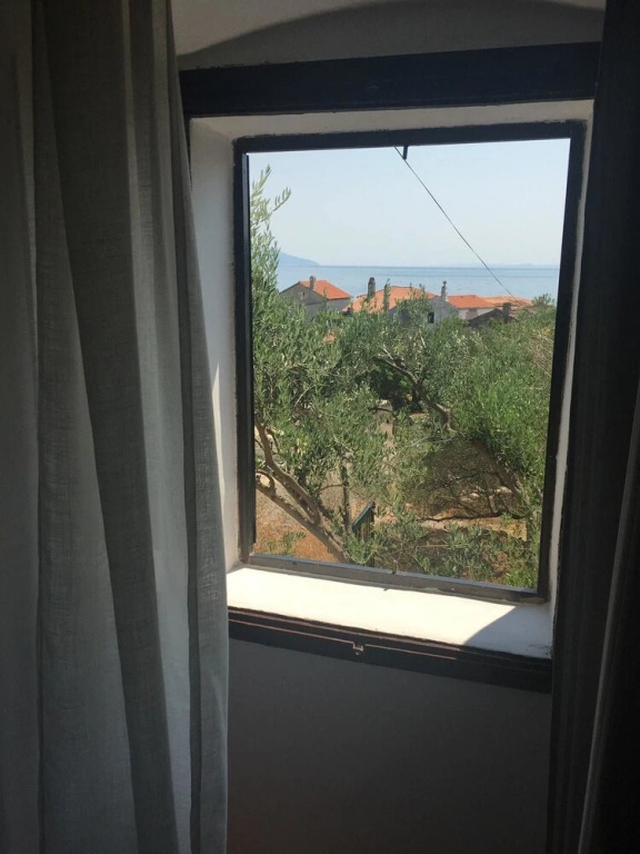House With 2 Bedrooms in Otok Cres, With Enclosed Garden and Wifi - 50