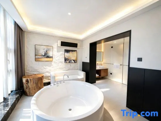 Long-term residence at Keguan Hotel (Yutian Airport Lop Nur Secret Grilling Restaurant, Urumqi)