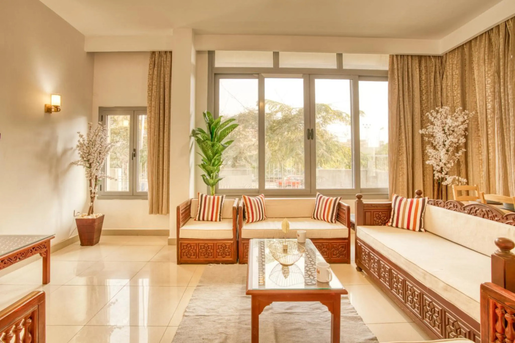 Elegant Hospitality - Garden Duplex