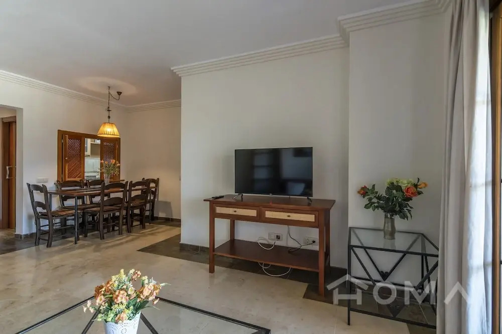 Golfside Apartment With Large Terrace