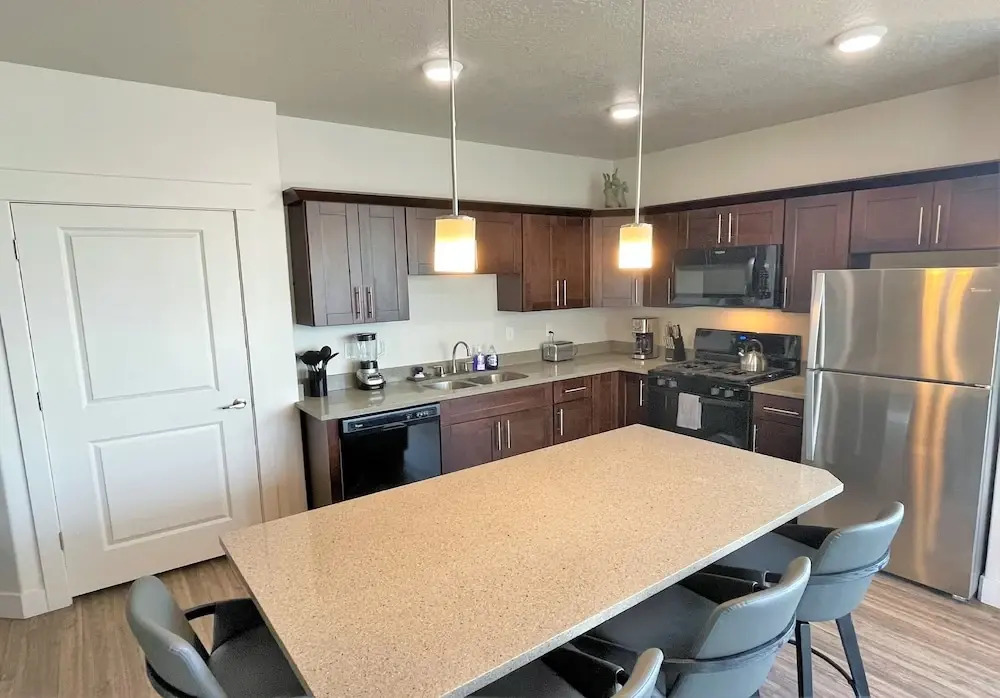 Luxury Condo in the Best Part of Downtown