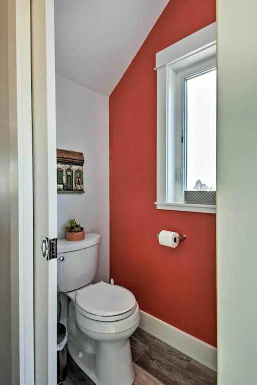Missoula Getaway w/ Balcony, 2 Mi to Downtown!