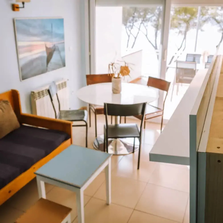Marina 3 in Roses With 1 Bedrooms and 1 Bathrooms