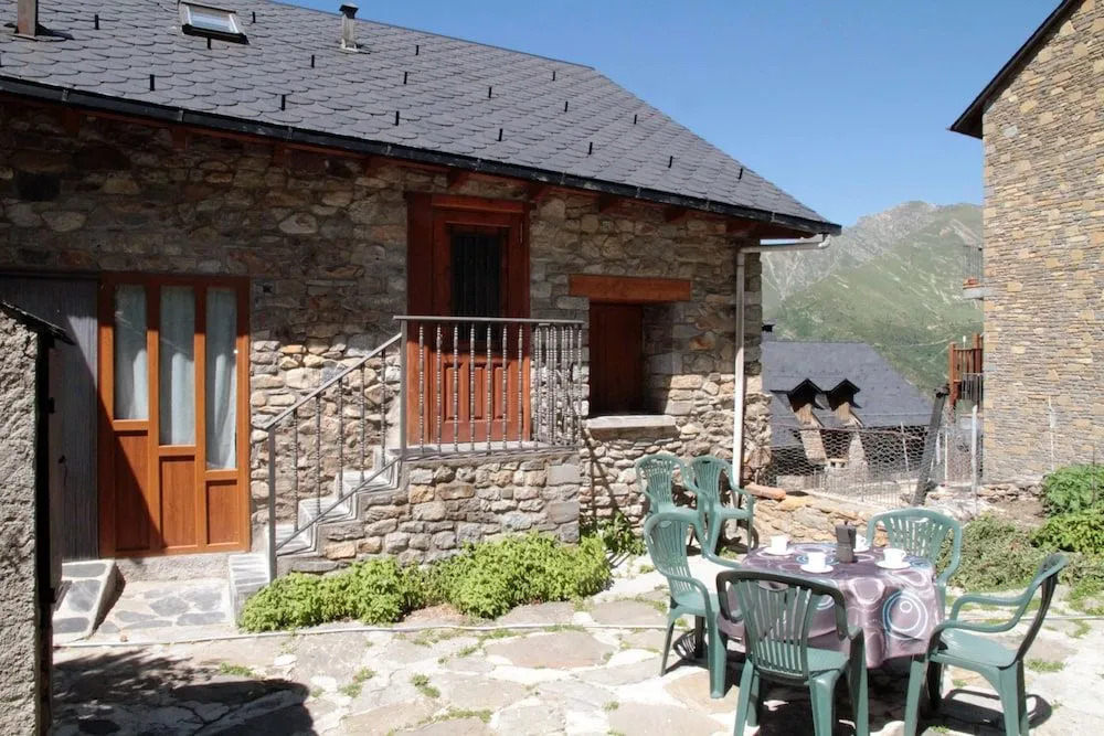 Casa Garbot