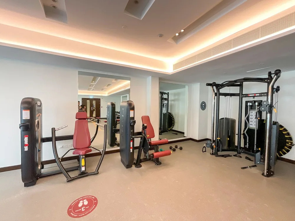 HiGuests - Park Gate Residence Tower C
