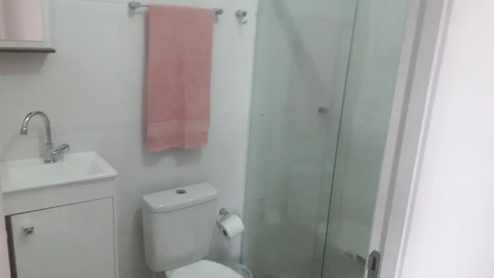 Confortable Suite in a Cozy House Excelent Location and Transport Acess