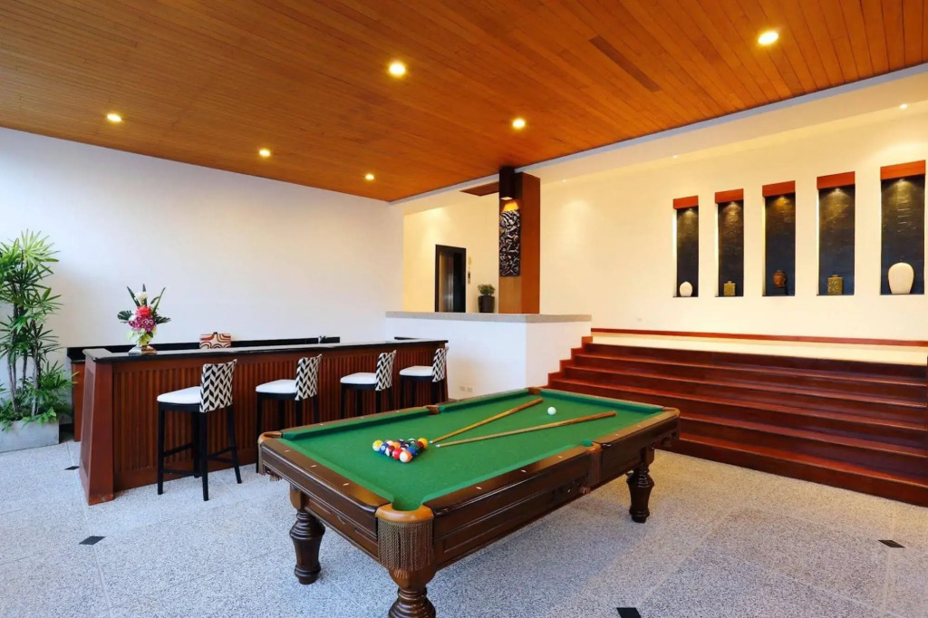 Seaview Villa Yang Som at Surin Beach