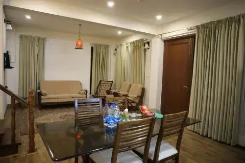 Hotel Whitemushroom Kasauli