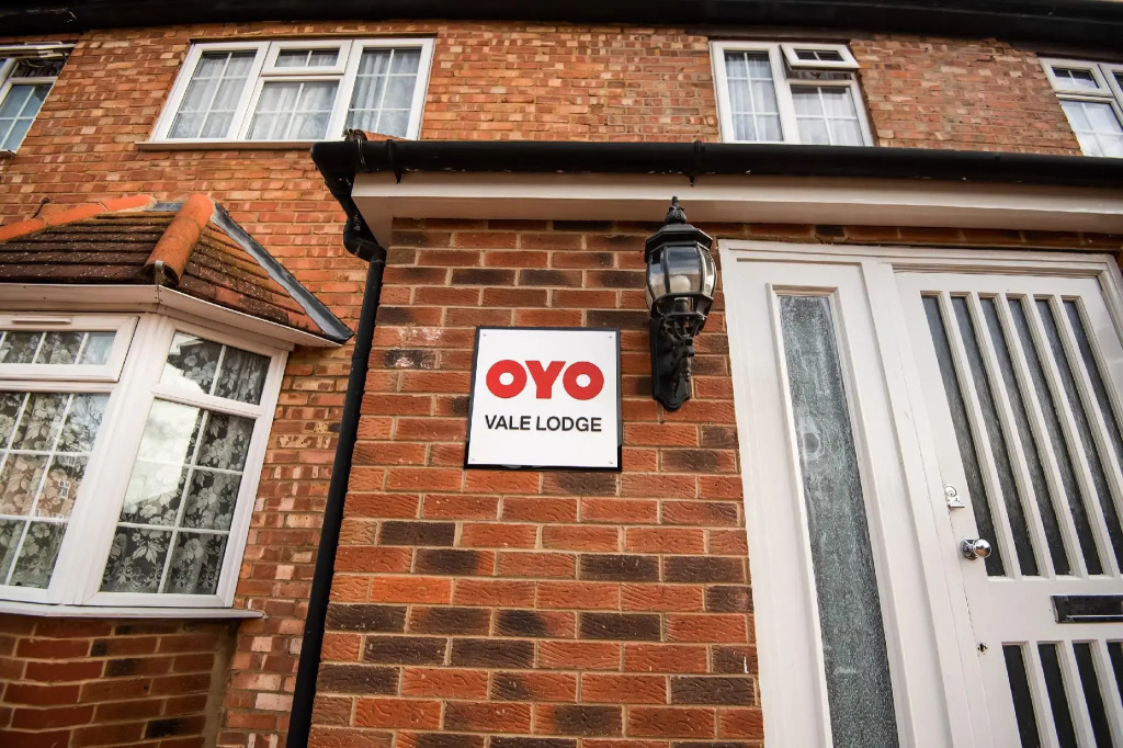 OYO Vale Lodge