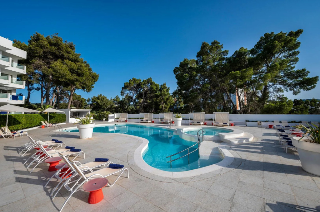 THB Naeco Ibiza