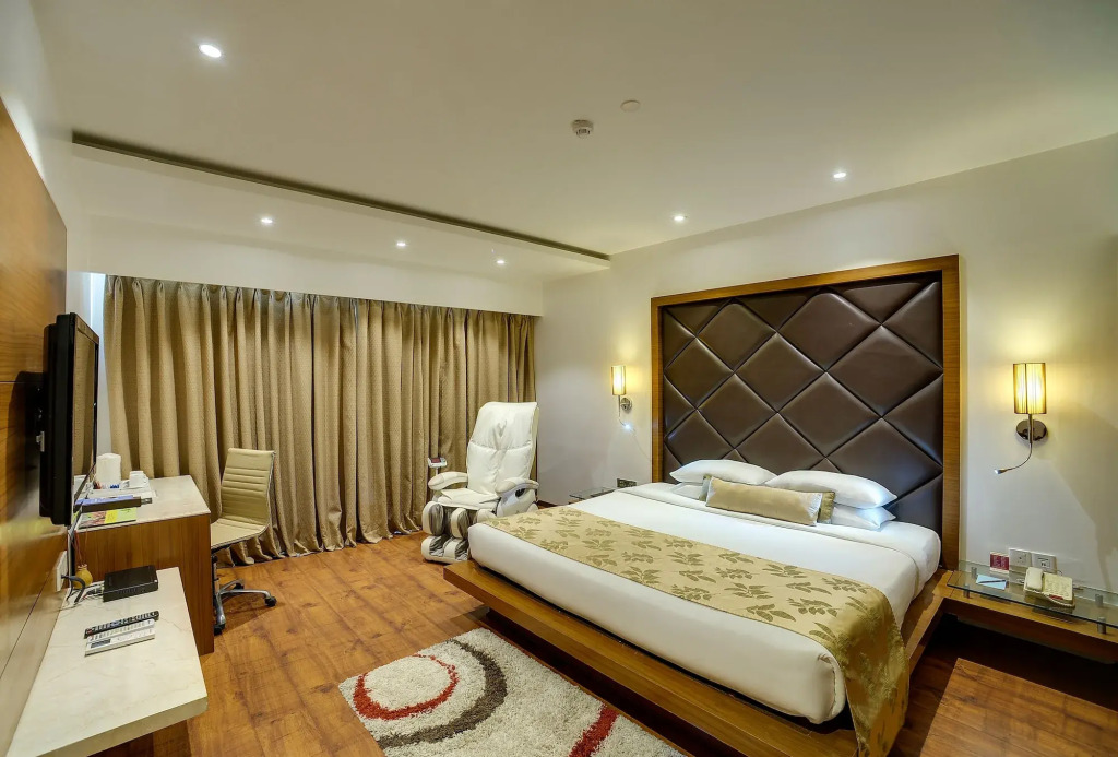 Ramee Grand Hotel and Spa, Pune