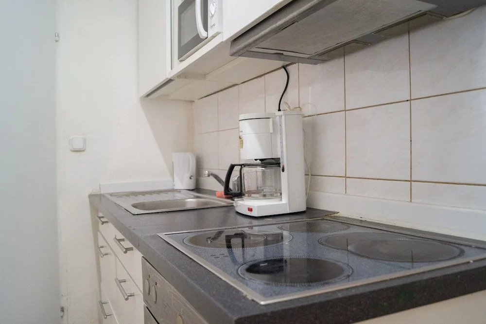 Timeless 2BR Near Downtown