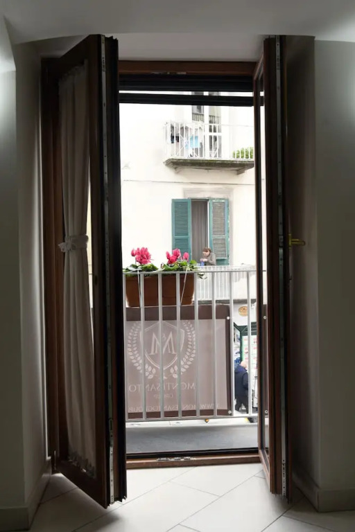 Montesantogroup Holiday House