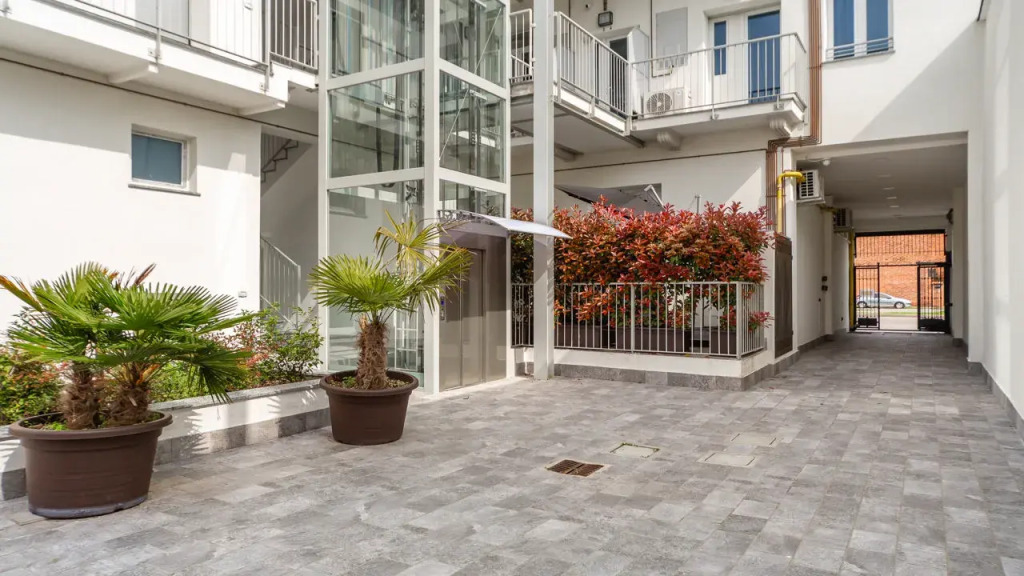 KHL APARTMENTS - SanSiro, Milano