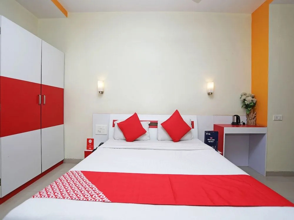 Collection O 655 Hotel Aundh Retreat