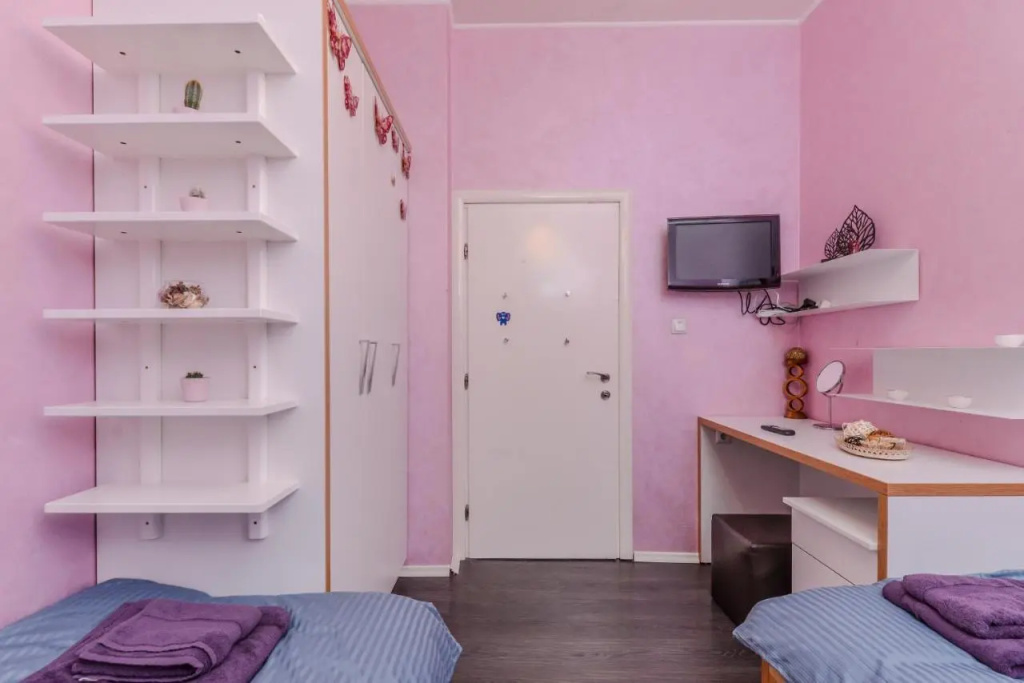 Champs-Élysées Sofia | 2-BDR, 2-BTHR Tsar Simeon Suite