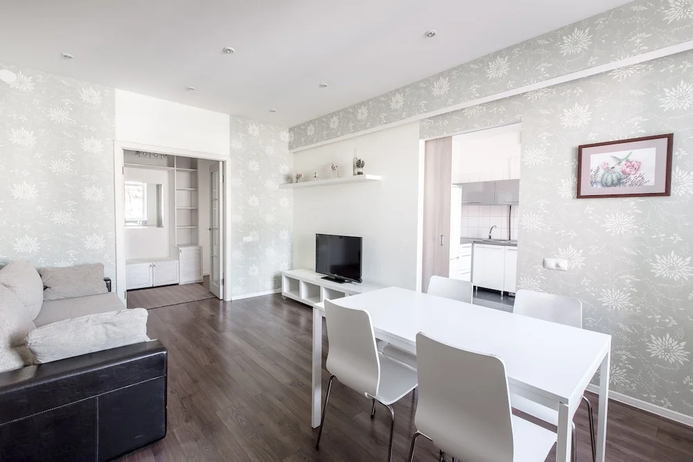 Apartment on Nezavisimosti 44