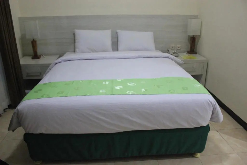 Green Garden Hotel