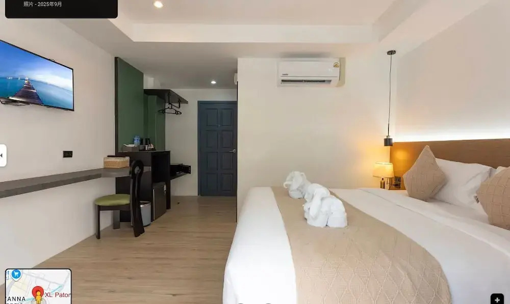 XL PATONG Hotel