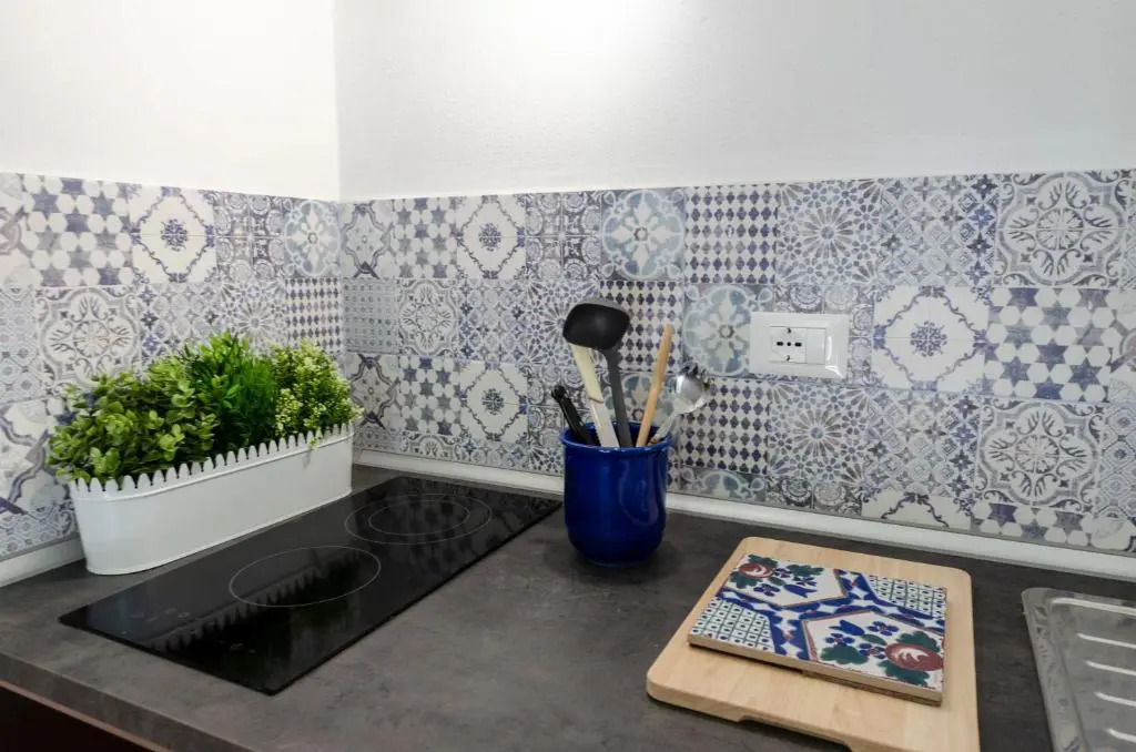 ALTIDO Charming House for 12, with Patio in Vernazza