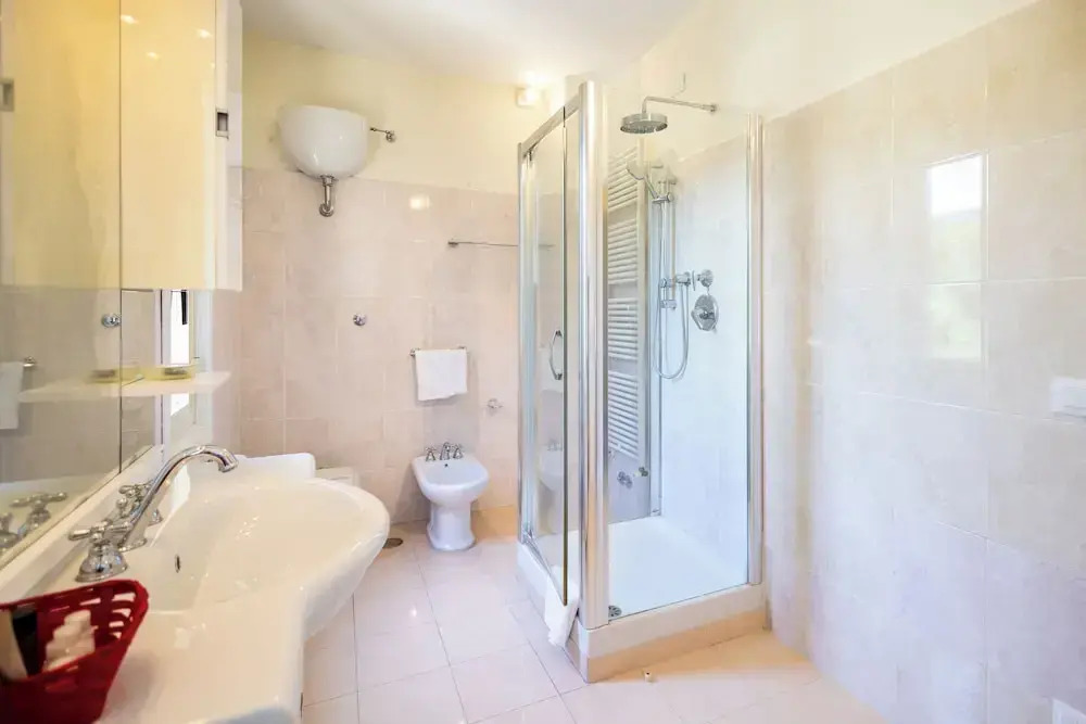 Tenuta dellInviolata Guest House