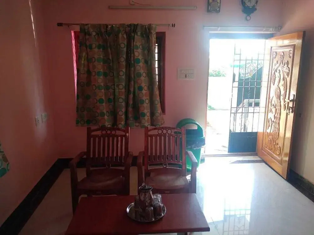 PPH Living Thulasiramans home stay