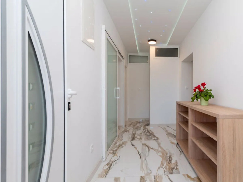 Apartment Mornar Trogir/Arbanija 25179
