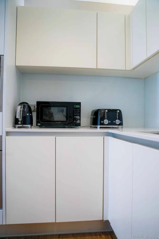Luxurious 3-bedroom Apartment With Private Indoor Pool in London