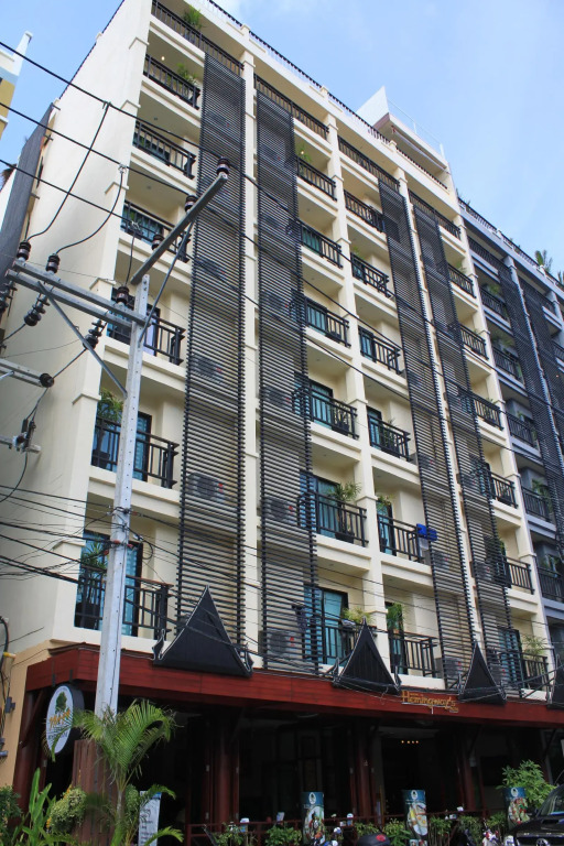 Hemingways Hotel