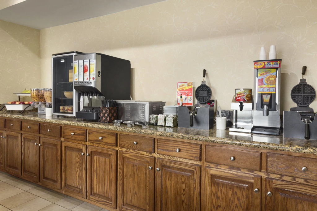 Radiant Inn and Suites