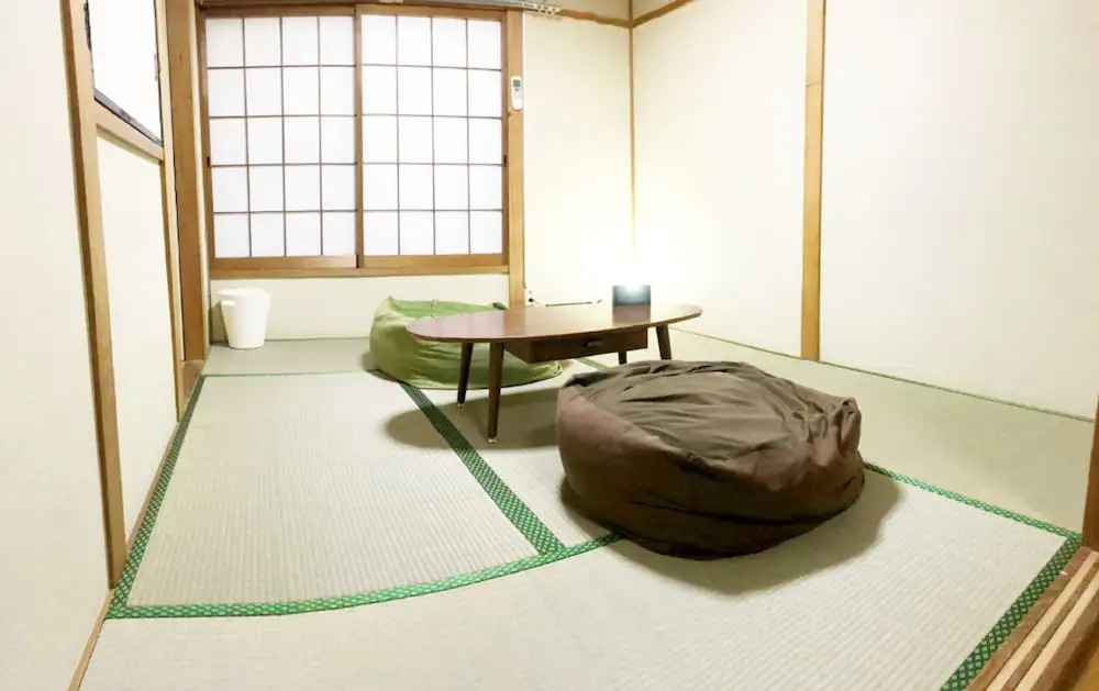Hanazono Kita Terrace House
