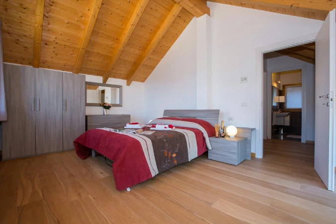 Paradiso del Lago T4