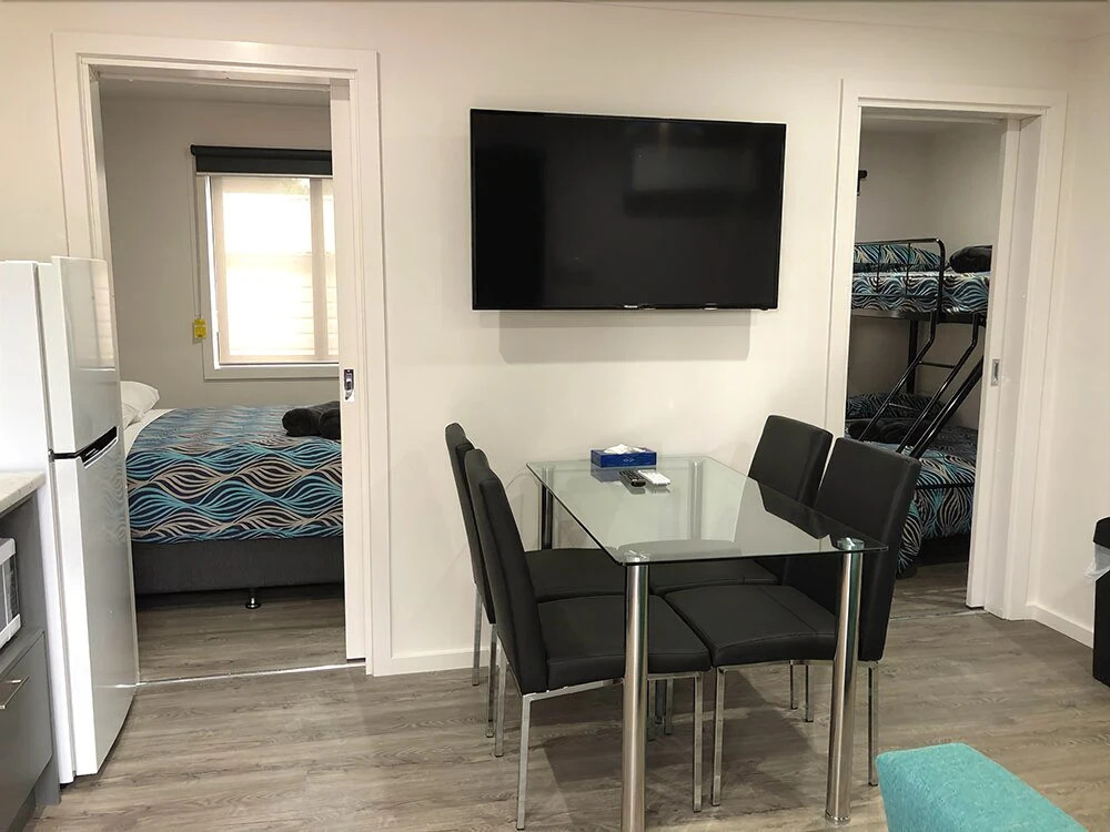 Acacia Caravan Park & Holiday Units