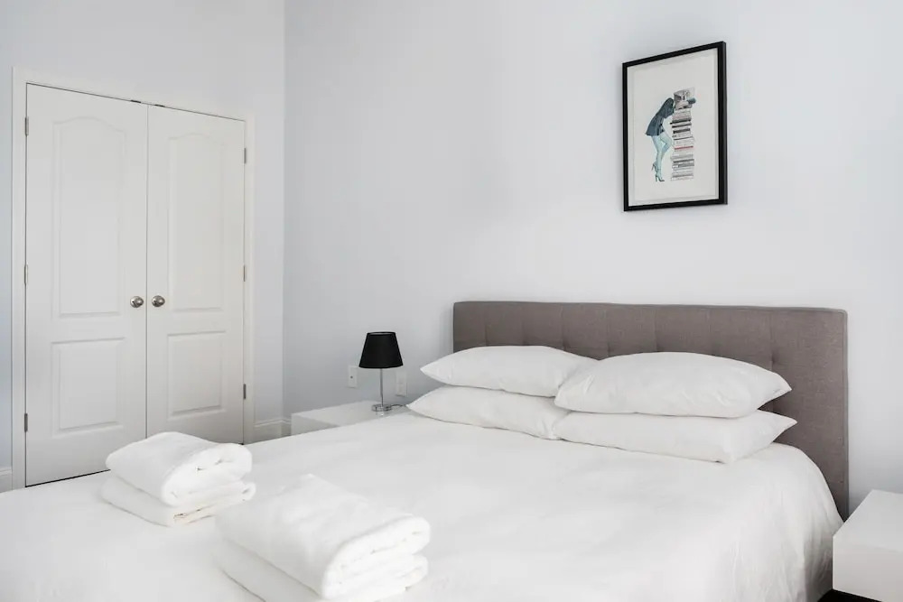 Giles Ave 6 Bedroom Gem