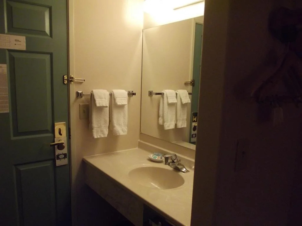 Fullerton Inn