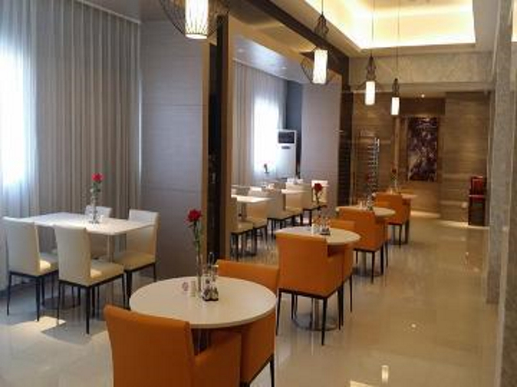 Jinjiang Inn Select Ningbo Tianqi Square Kaiming Street Branch